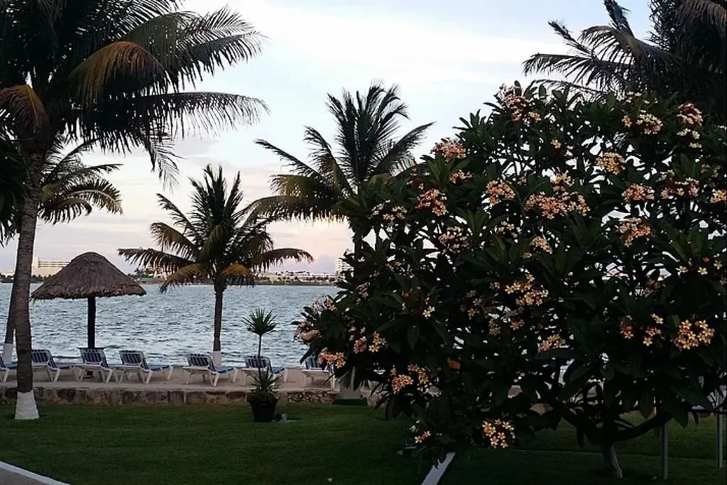 Lejlighed Coral Mar Cancun Hotel